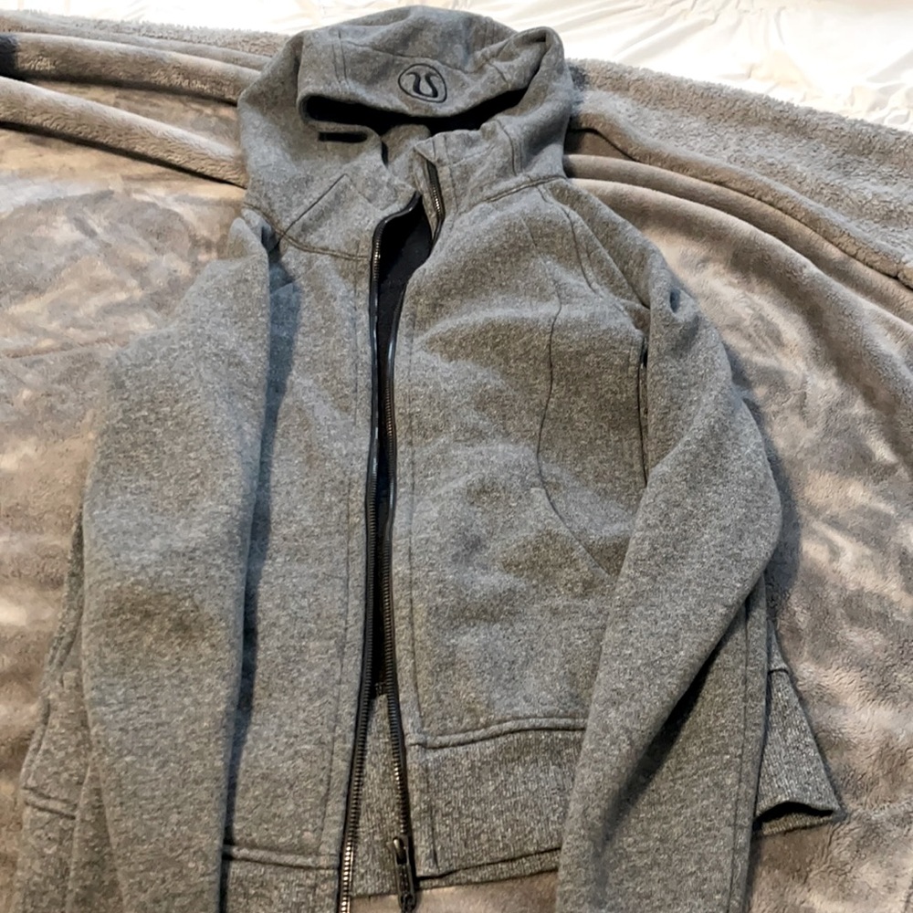 LuLuLemon Scuba Hoodie fullzip